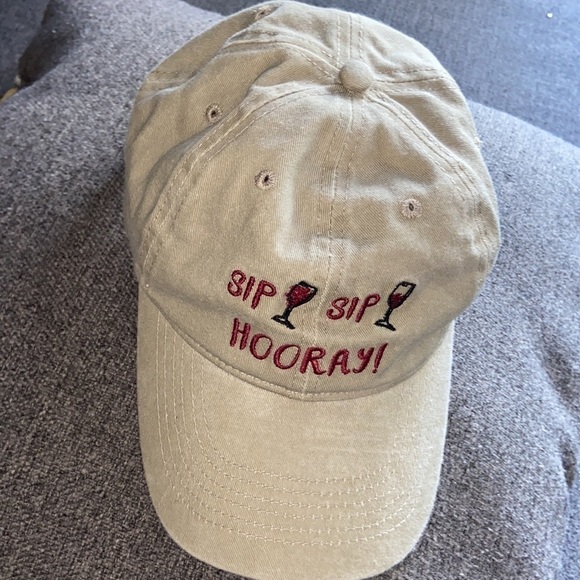 Women’s 100% cotton green khaki sip sip. Hooray hat new without tags T20 - Picture 2 of 8